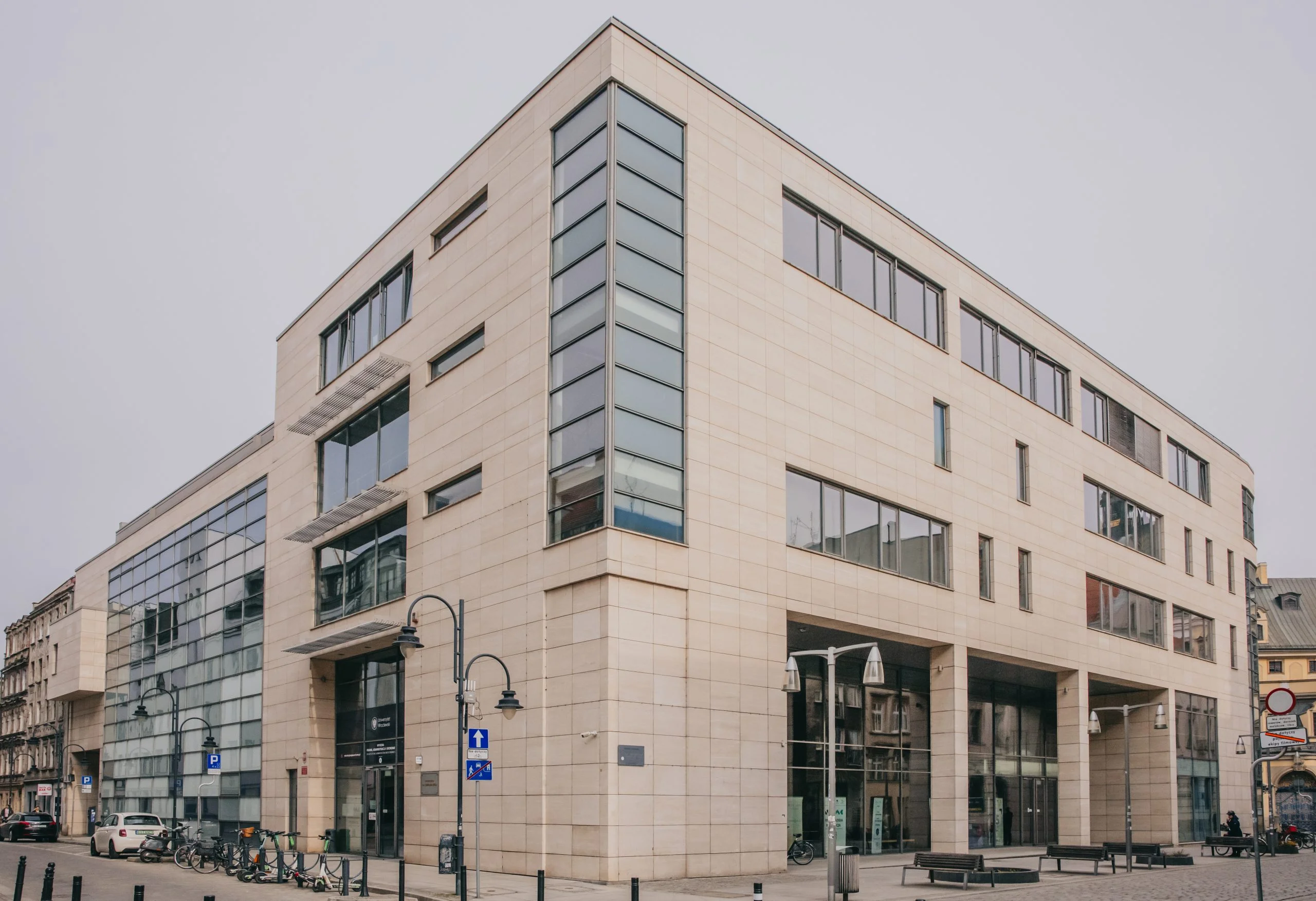 budynek wydziału prawa Uniwersytetu Wrocławskiego